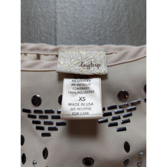 Daytrip XS Embellished Tunic Top With Metallic Knit Sleeves & Studded Front - Picture 5 of 11